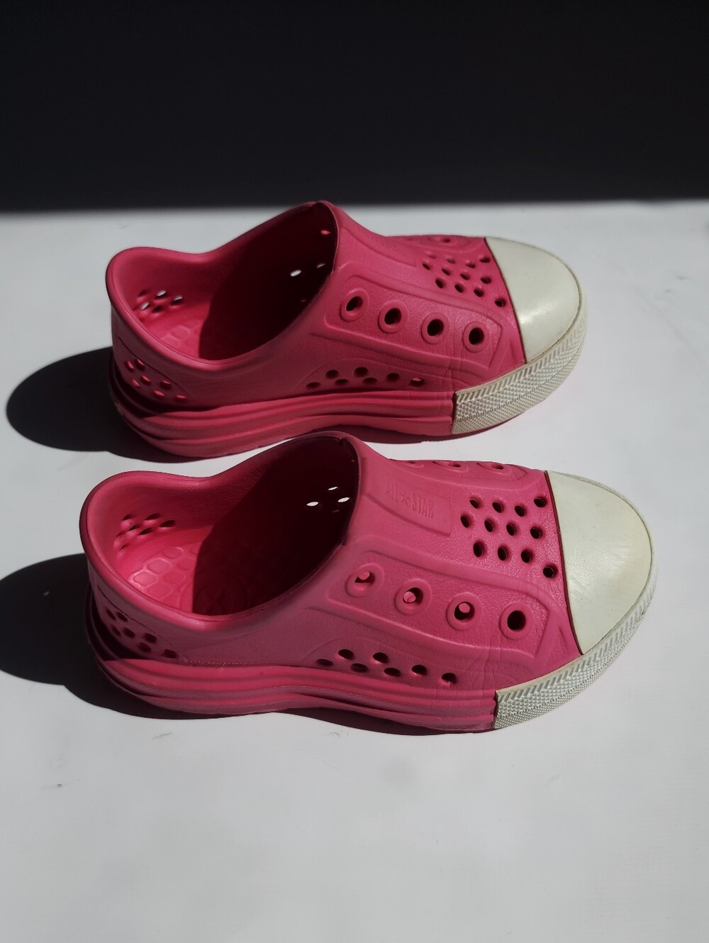 Converse All Star Pink Slip-On Toddler 9 Water Shoes Lightweight Low Top Crocs - Picture 10 of 11